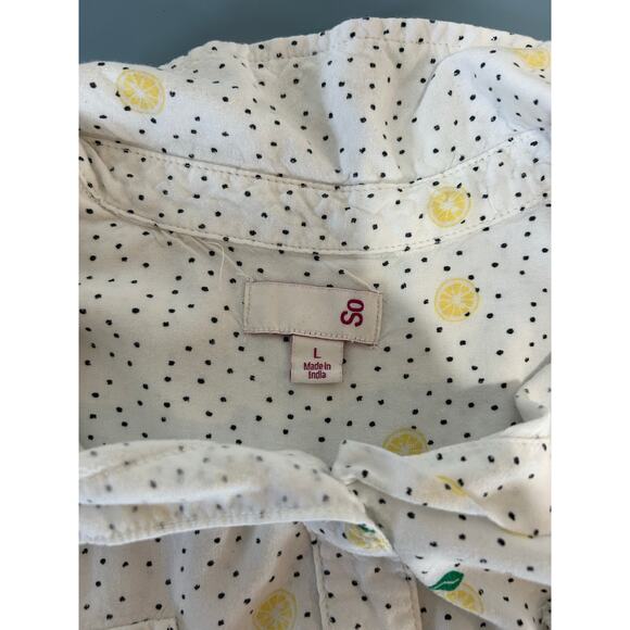 SO lemon shirt size L white with lemon print sleeveless button down - Picture 5 of 7
